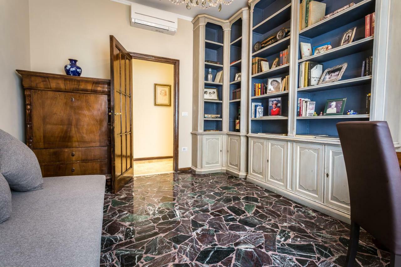 Ferrhouse Charm In Florence Two Lifts Dış mekan fotoğraf